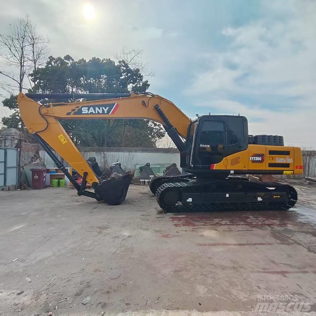 Sany SY 235 C Kāpurķēžu ekskavatori