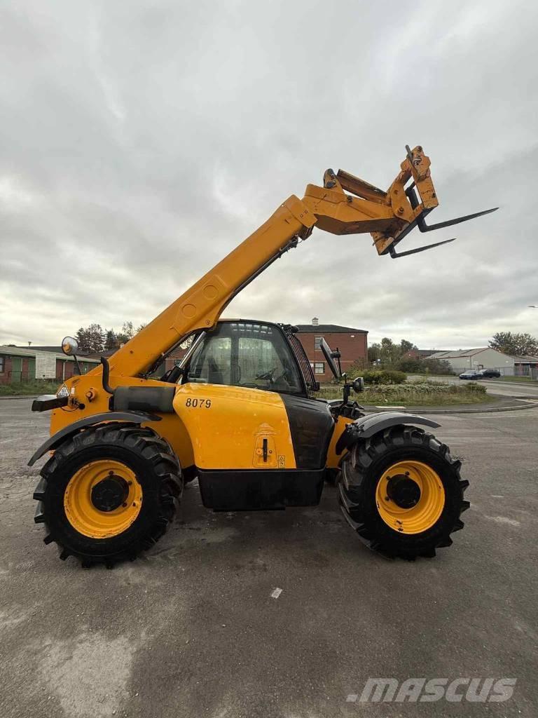 JCB 531-70 Teleskopiskie manipulatori