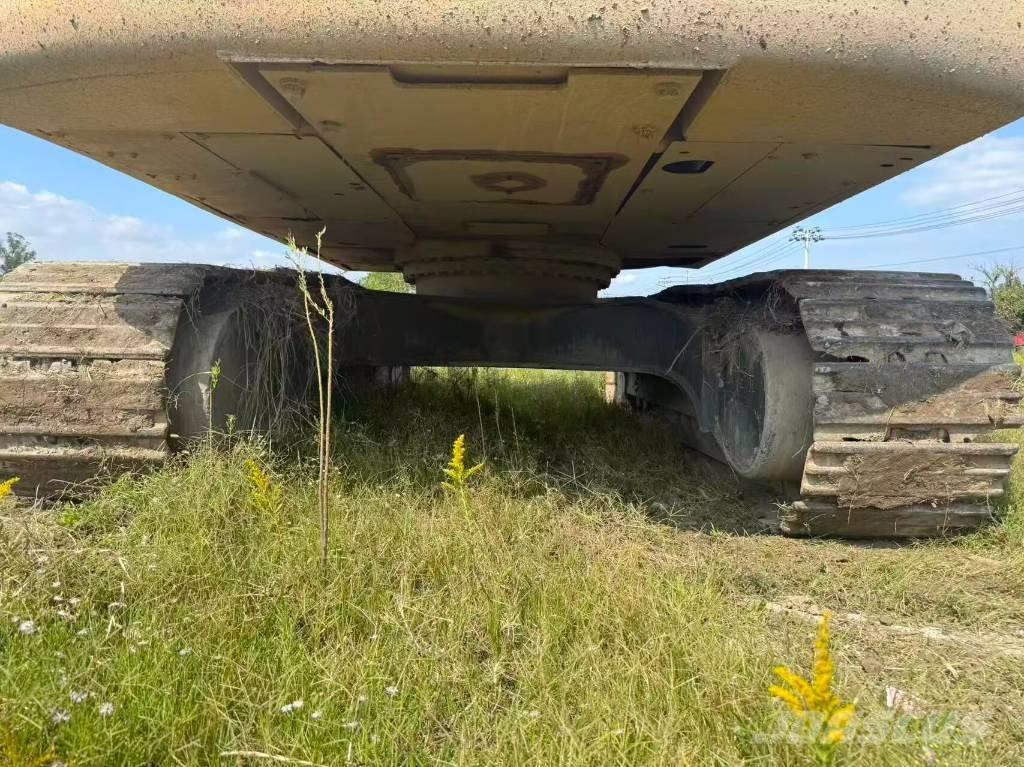 Komatsu PC 350 LC-8 Kāpurķēžu ekskavatori