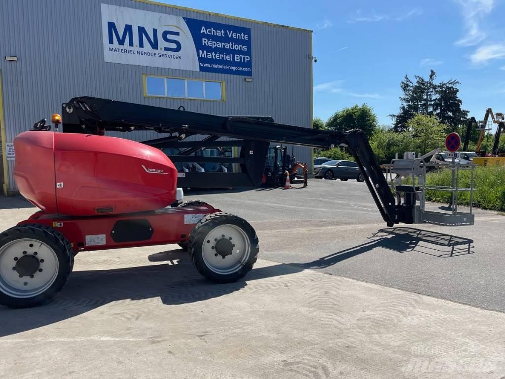 Manitou 180 ATJ Strēles pacēlāji