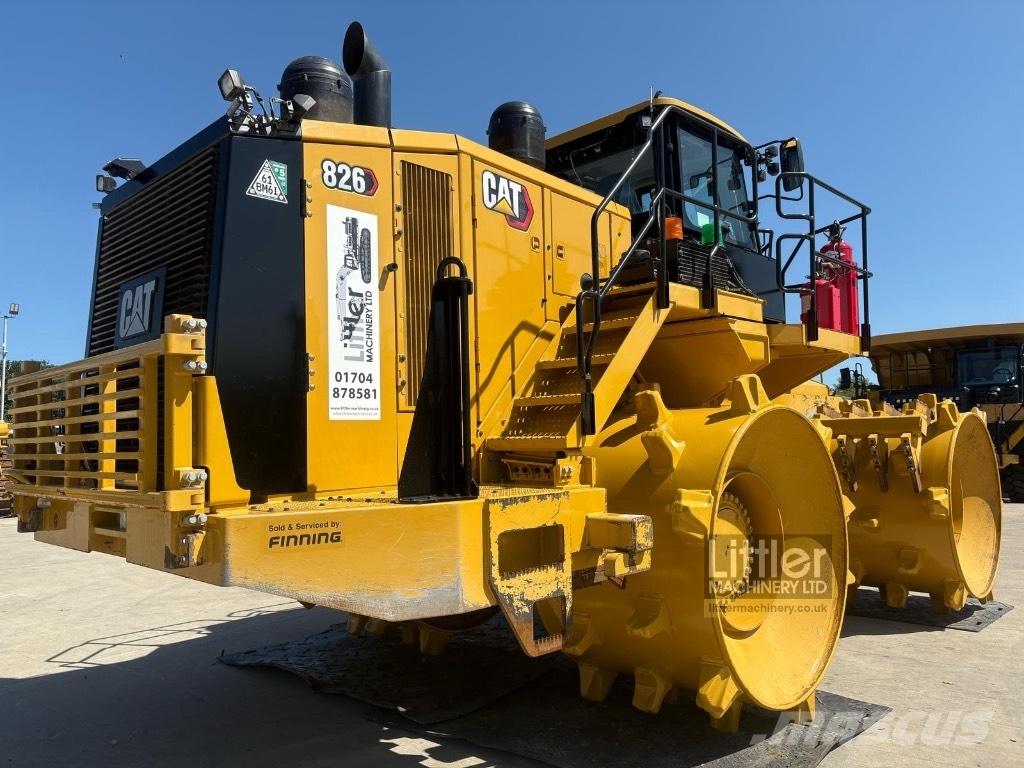 CAT 826 K Atkritumu preses