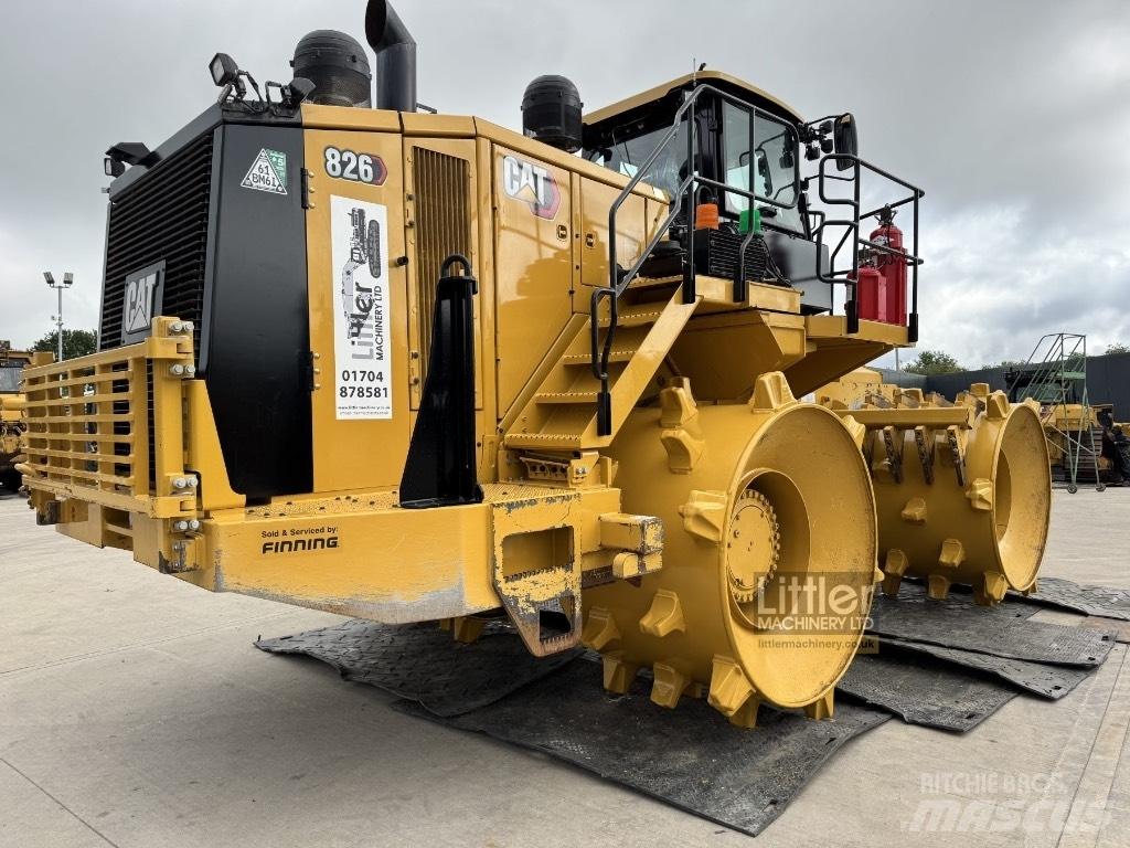 CAT 826 K Atkritumu preses