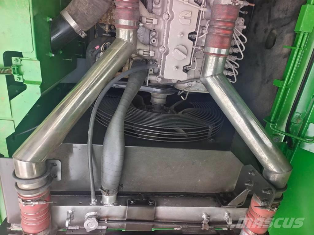 Hyundai 305 LC-9S Kāpurķēžu ekskavatori