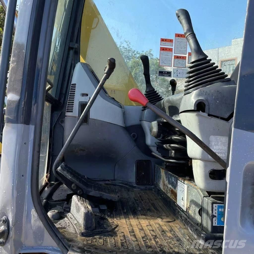 Komatsu PC 78 US Mini ekskavatori < 7 t