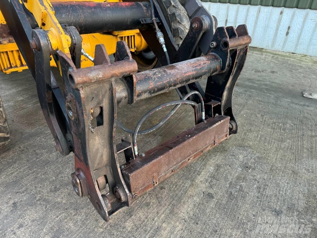 Volvo L 70 Iekrāvēji uz riteņiem