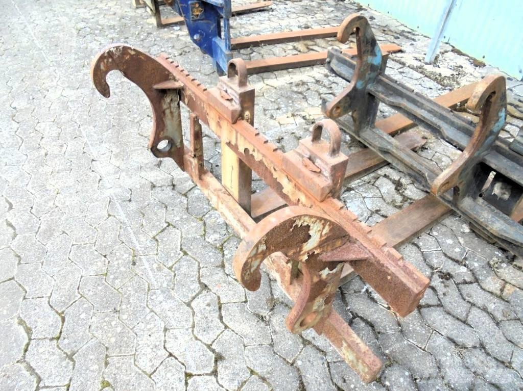 Atlas AR 95 Iekrāvēji uz riteņiem