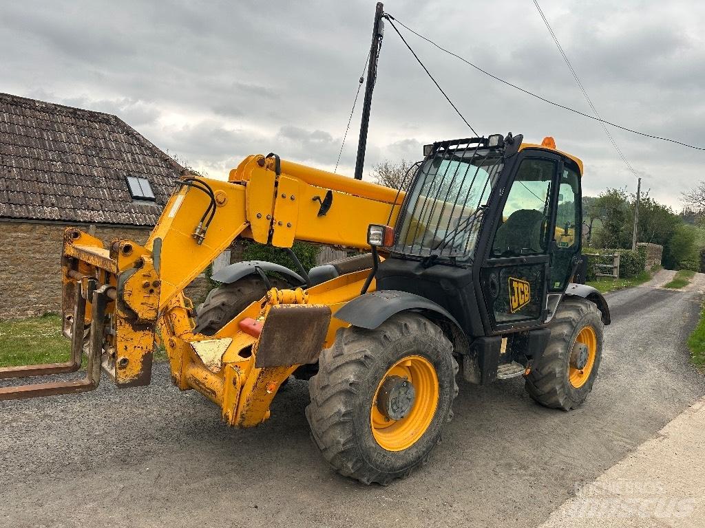 JCB 535-125 Teleskopiskie manipulatori
