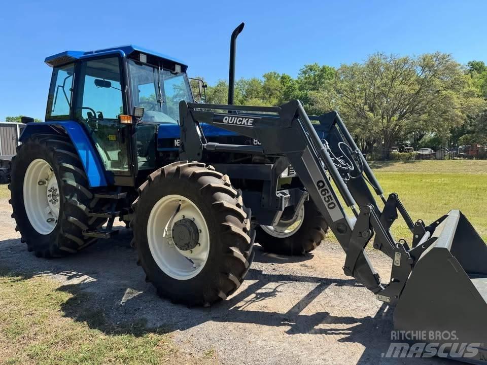 New Holland 8340 Traktori
