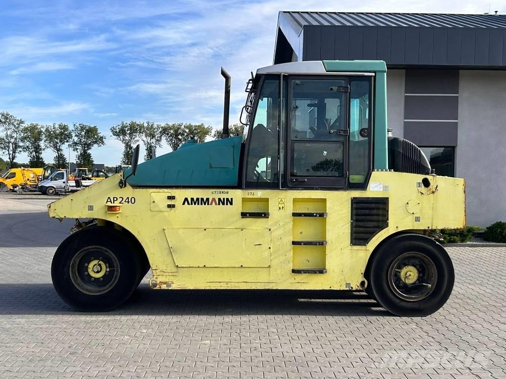Ammann AP 240 Pneimatiskie veltņi