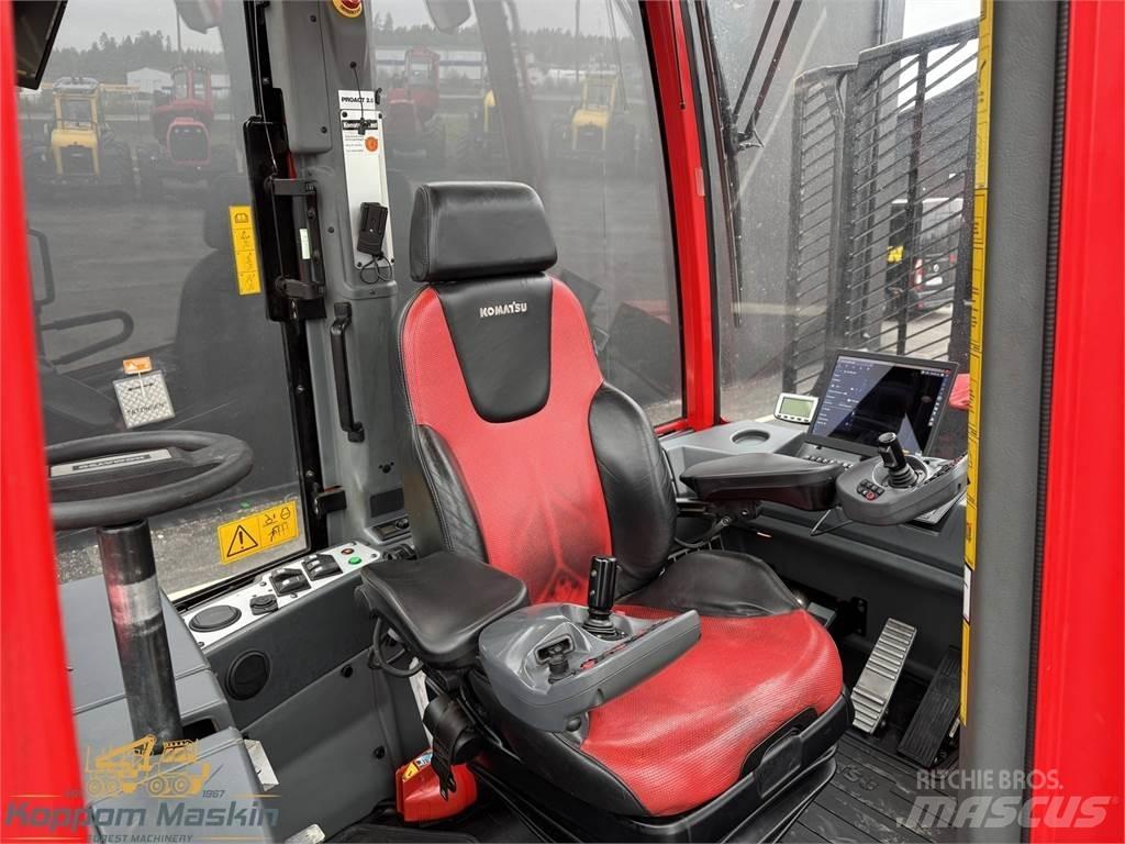 Komatsu 875 Forvarderi
