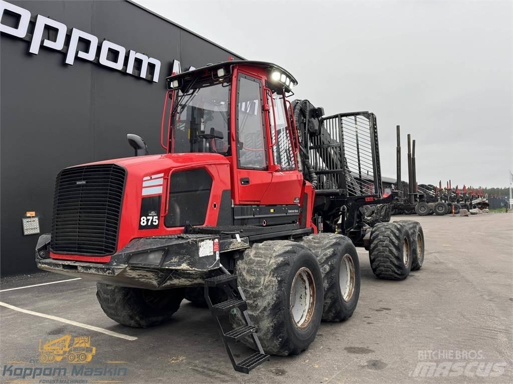 Komatsu 875 Forvarderi