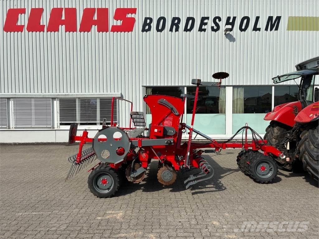 Unia Amber 900/3 Sējmašīnas