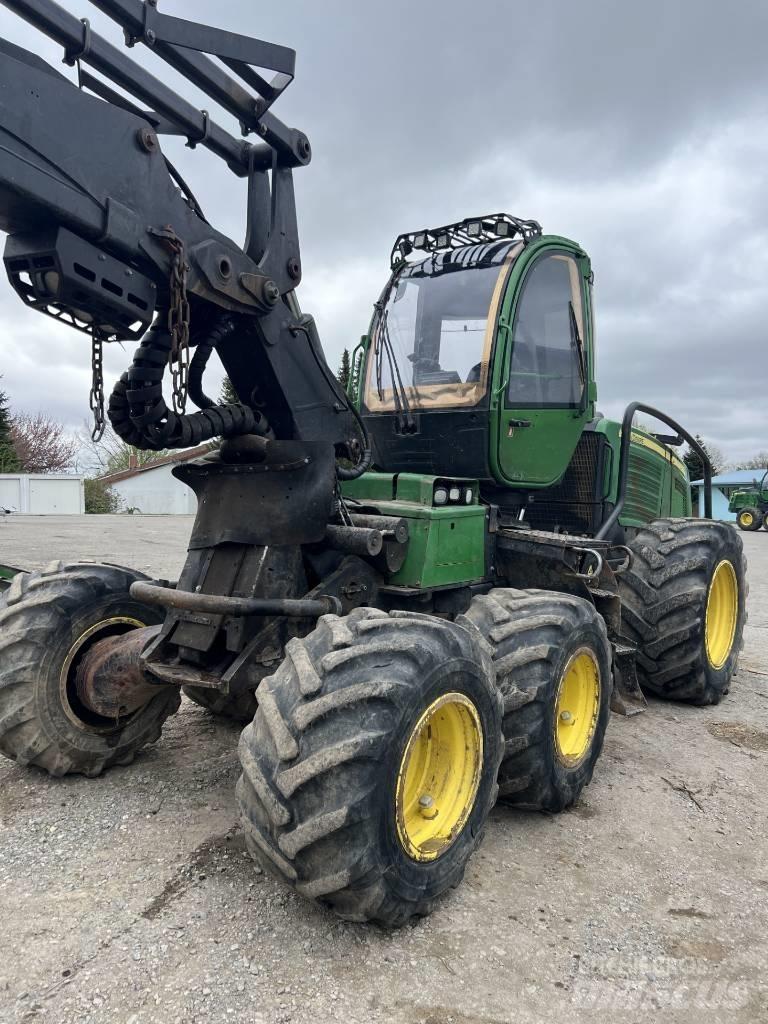 John Deere 1170 E Harvesteri