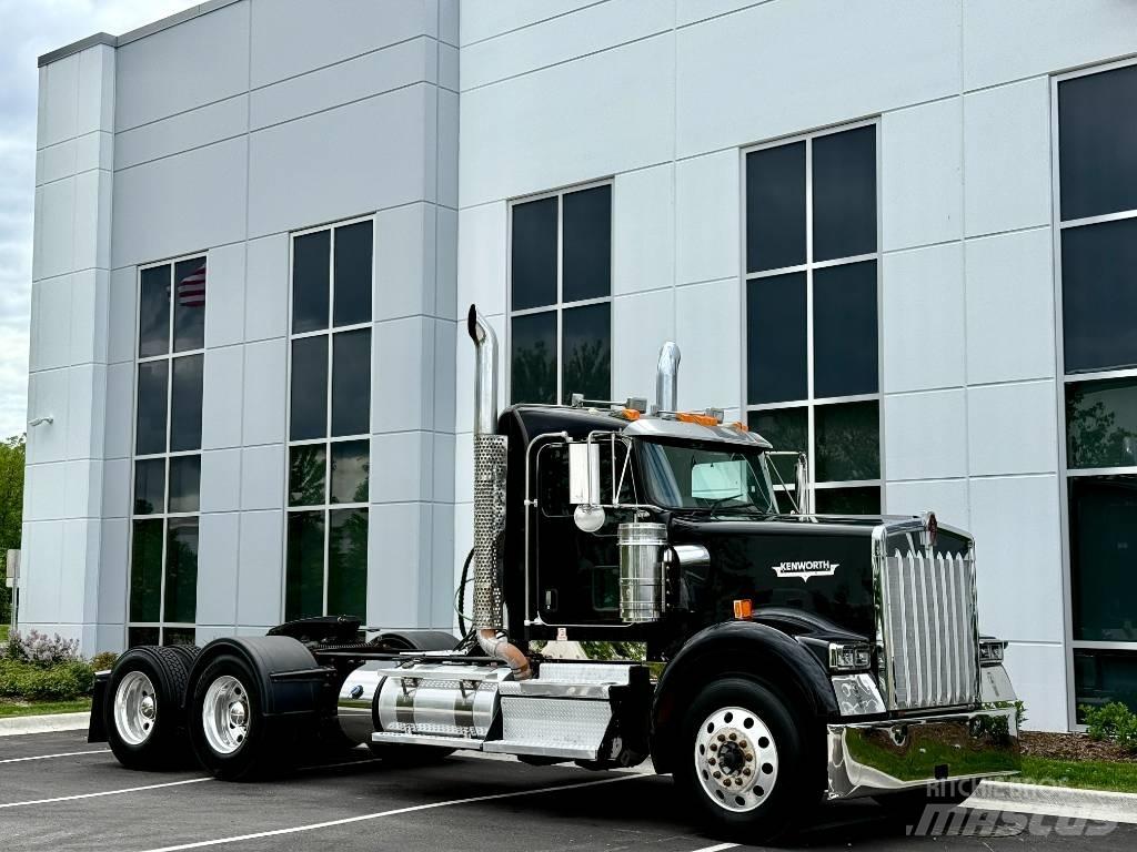 Kenworth W900 Vilcēji