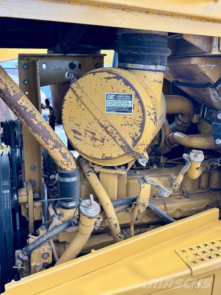 CAT D 6 H Kāpurķēžu buldozeri
