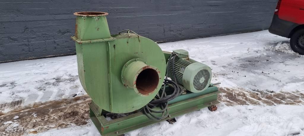  Siirtopuhallin 30 kW Atkritumu konveijeri