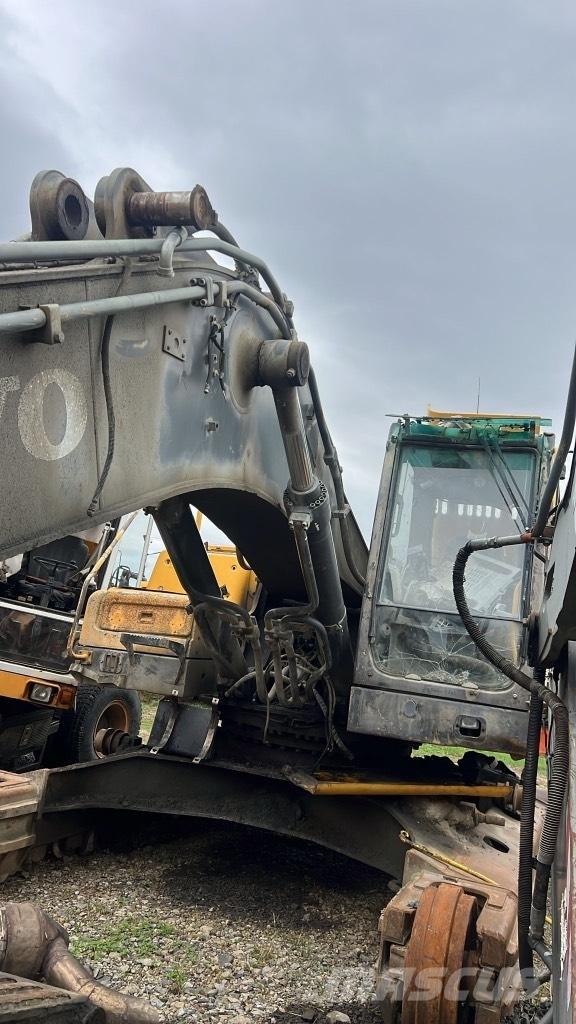 Volvo EC 360 L Bremzes