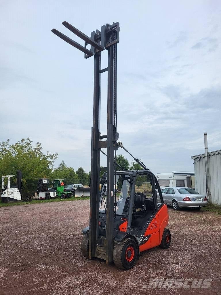 Linde H30D-02 EVO Tehnika ar dīzeļa dzinēju