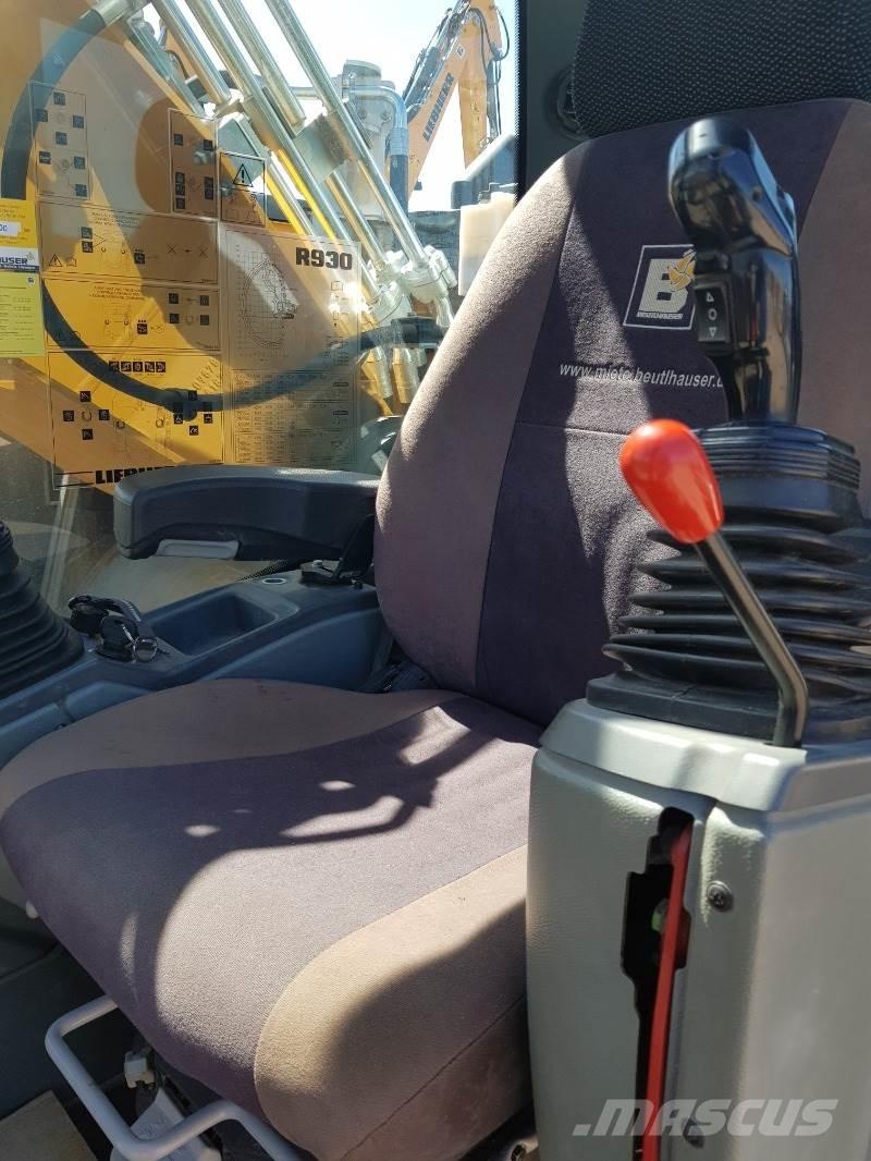 Liebherr R930 Kāpurķēžu ekskavatori