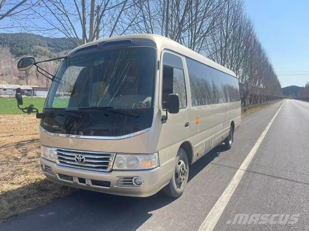 Toyota Coaster Bus Mikroautobusi