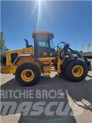 JCB 427 Iekrāvēji uz riteņiem