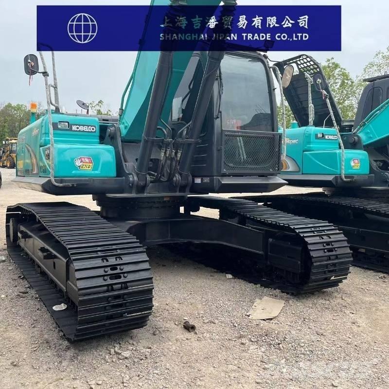 Kobelco SK 200 Kāpurķēžu ekskavatori