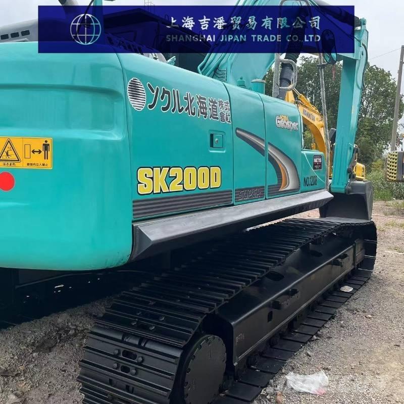 Kobelco SK 200 Kāpurķēžu ekskavatori