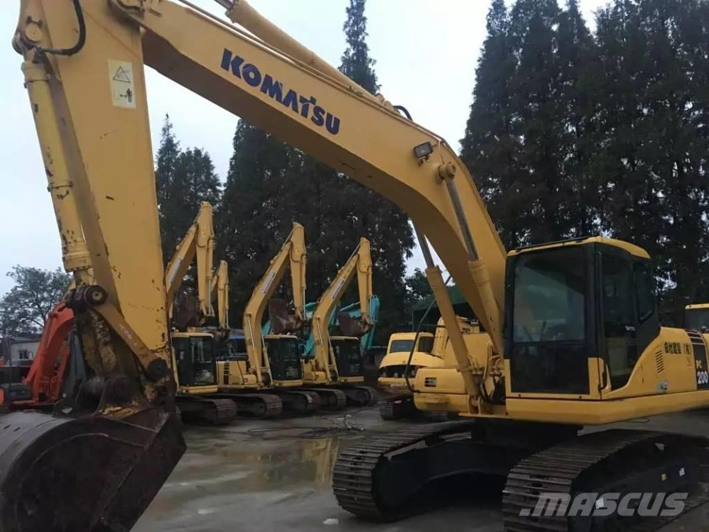 Komatsu pc200-7 Kāpurķēžu ekskavatori
