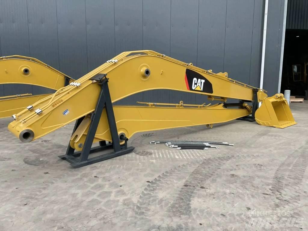 CAT 323F 15m Set Grāvju arkls