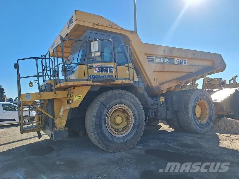 Komatsu HD605-7EO Karjeras kravas automašīnas