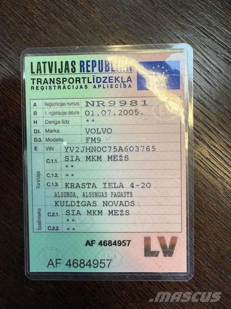 Volvo FM 9 Smagās mašīnas ar celtni