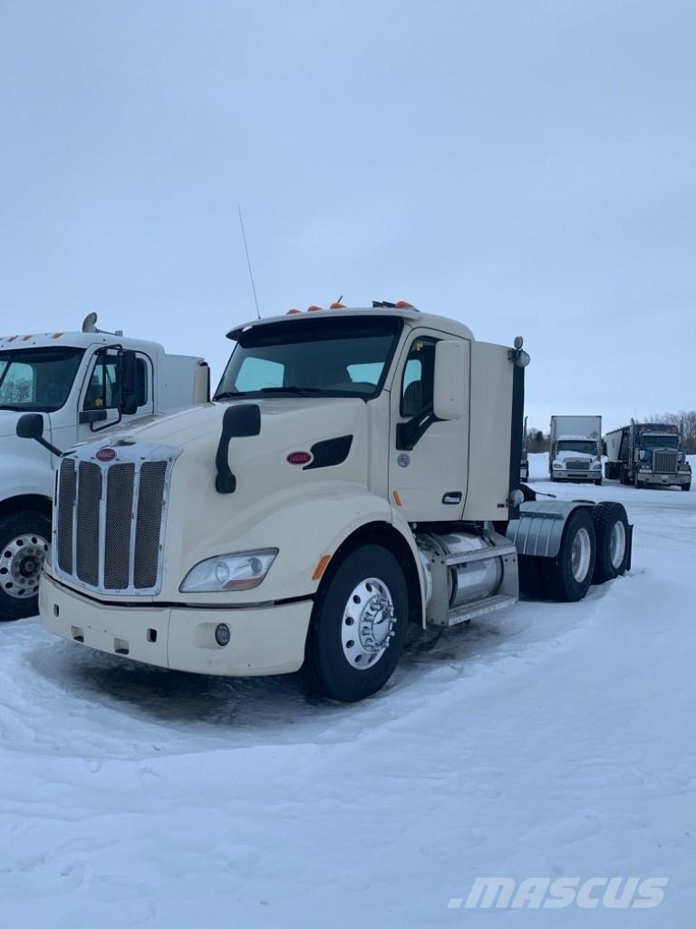 Peterbilt 579 Vilcēji
