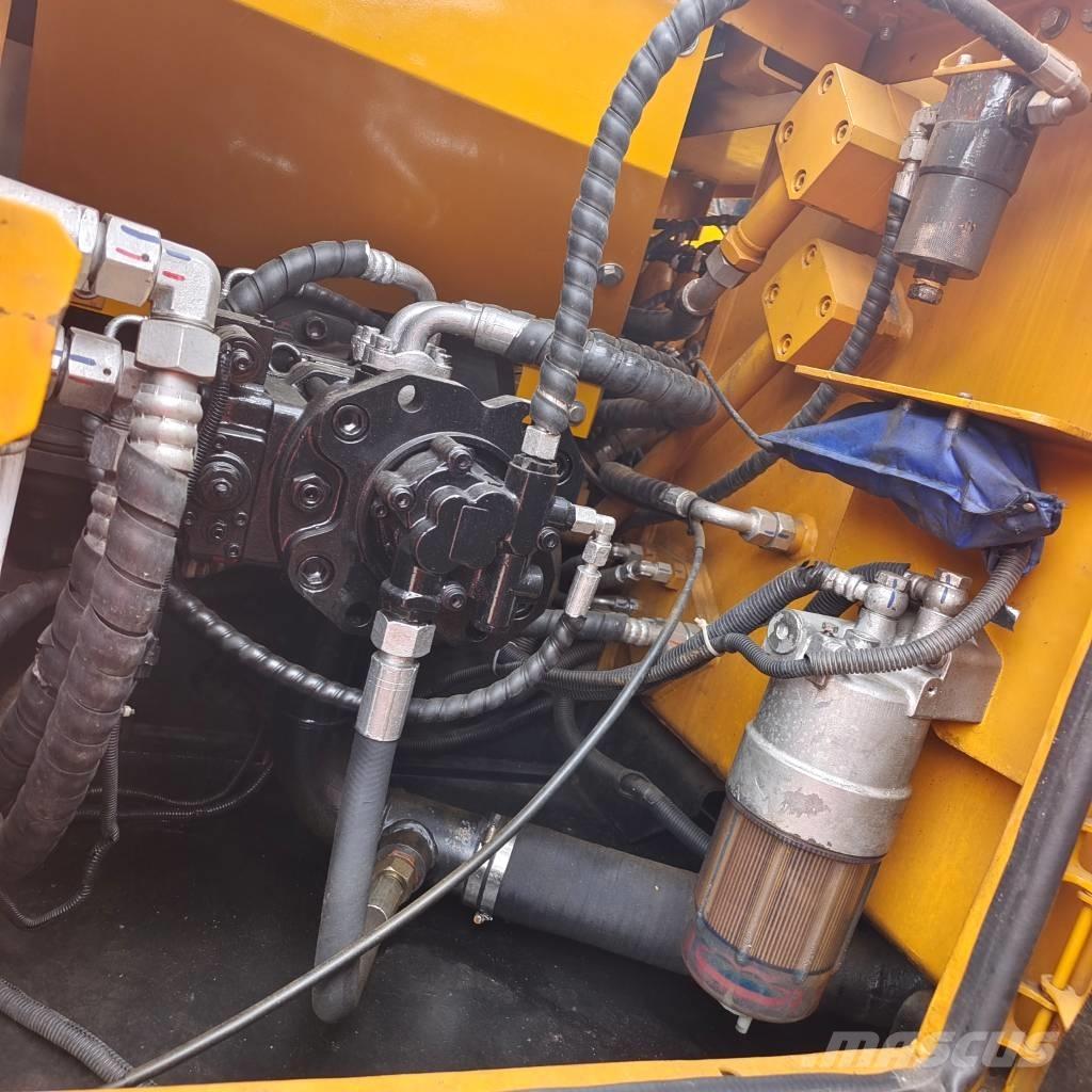 Sany SY 135 C Kāpurķēžu ekskavatori