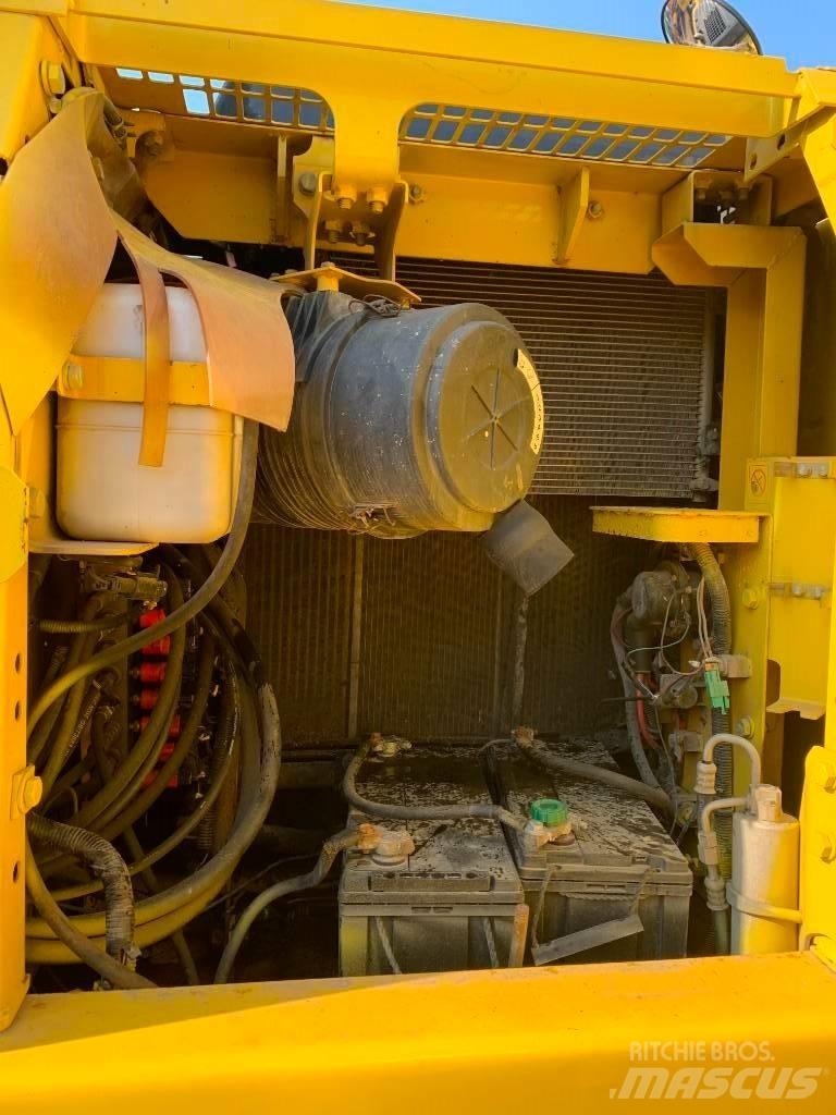 Komatsu PC 130 Kāpurķēžu ekskavatori