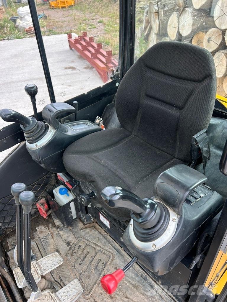 JCB 8026 CTS Mini ekskavatori < 7 t