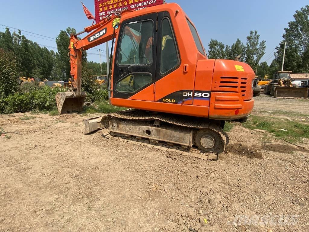 Doosan DH80 Kāpurķēžu ekskavatori