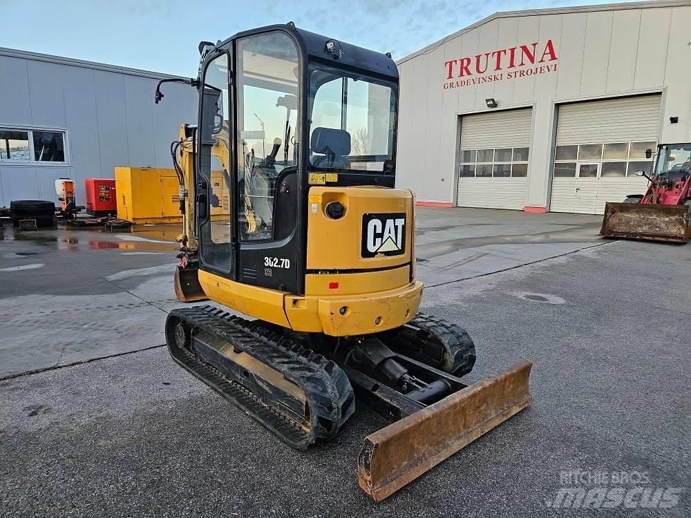 CAT 302.7 D CR Mini ekskavatori < 7 t