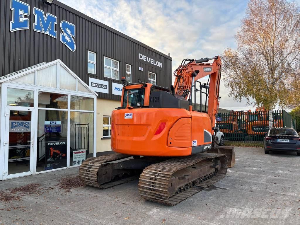 Doosan DX 140 LCR-5 Kāpurķēžu ekskavatori