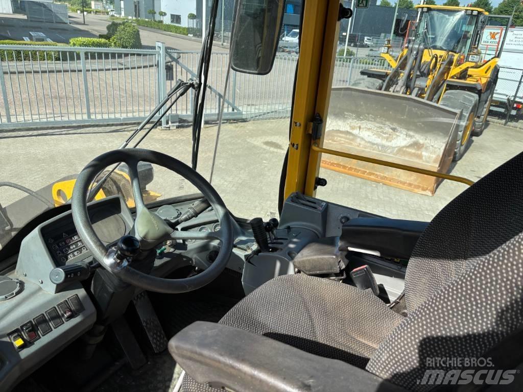 Volvo L70C Iekrāvēji uz riteņiem