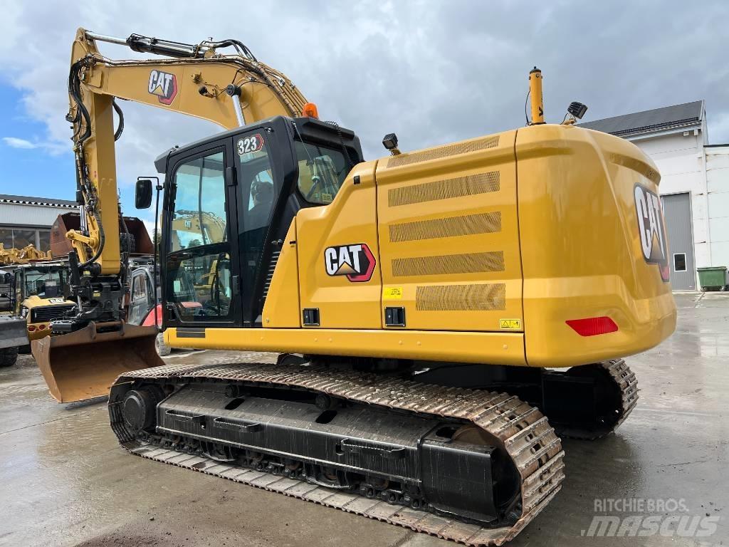 CAT 323 Next Gen Kāpurķēžu ekskavatori