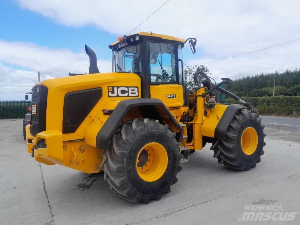 JCB 427 Iekrāvēji uz riteņiem