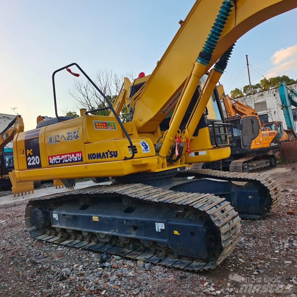 Komatsu PC 220-7 Kāpurķēžu ekskavatori