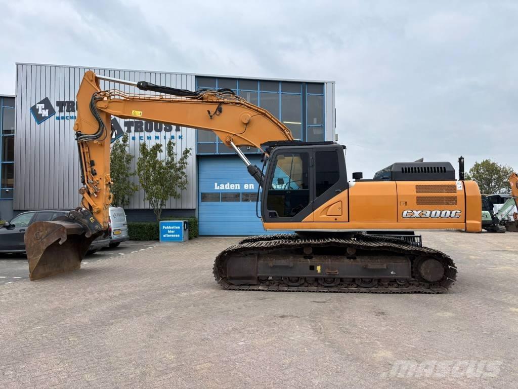 CASE CX 300 C Kāpurķēžu ekskavatori
