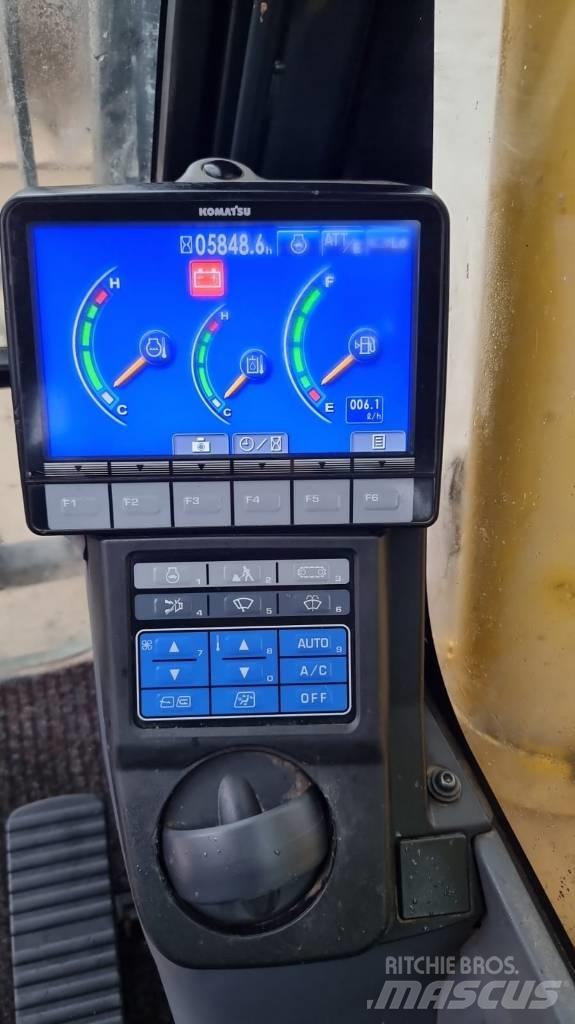 Komatsu PC 210 LC-10 Kāpurķēžu ekskavatori