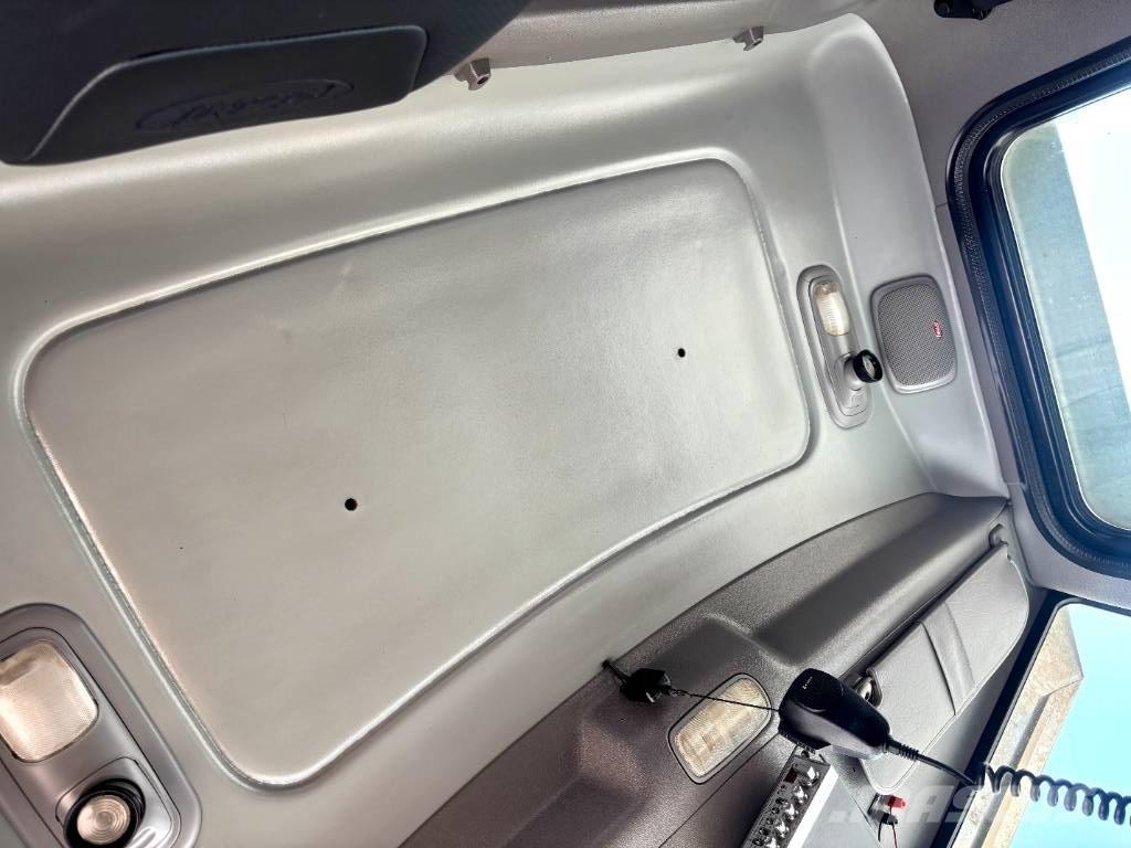 Peterbilt 367 Vilcēji