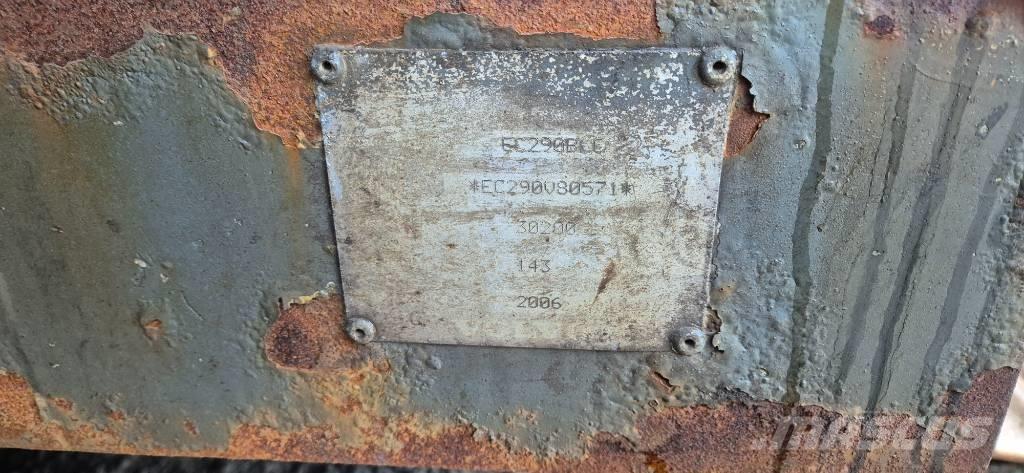 Volvo EC 290 B LC Kāpurķēžu ekskavatori