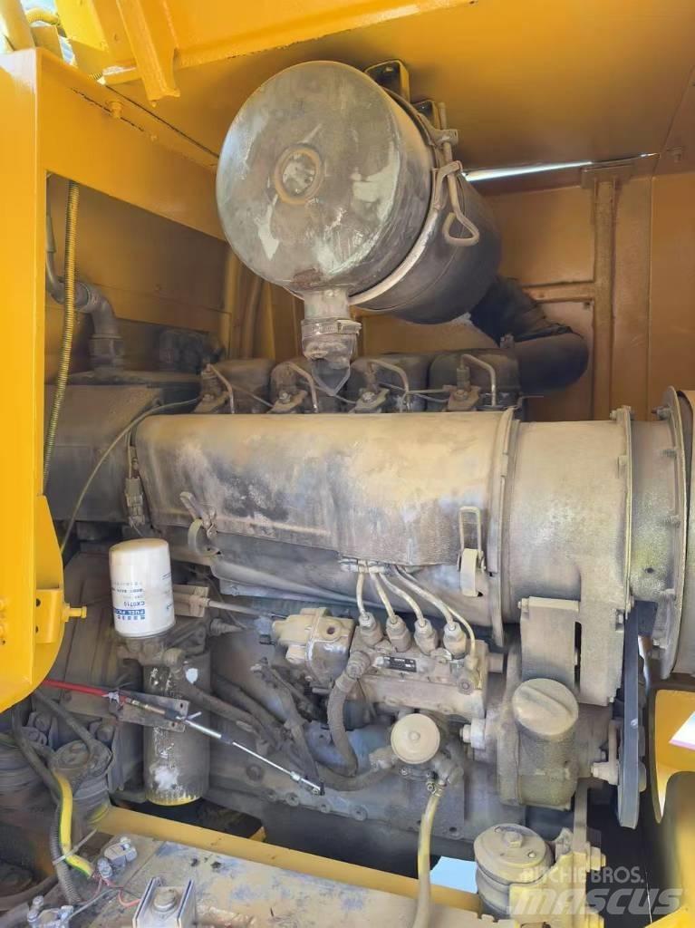 Dynapac CC 211 Divvalču grunts veltņi