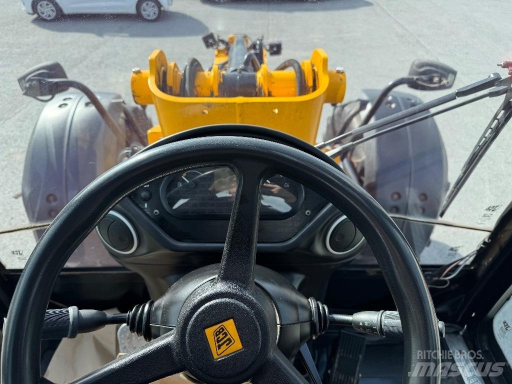 JCB TM 320 S Iekrāvēji uz riteņiem