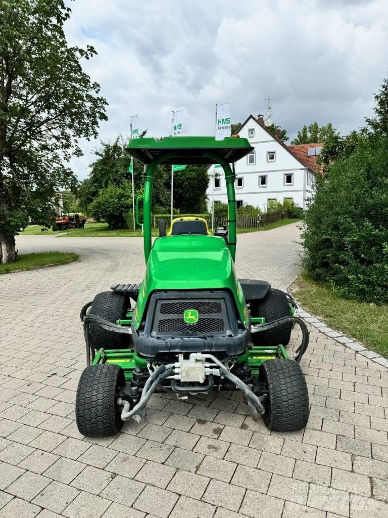 John Deere 8700 A Golfa tehnika