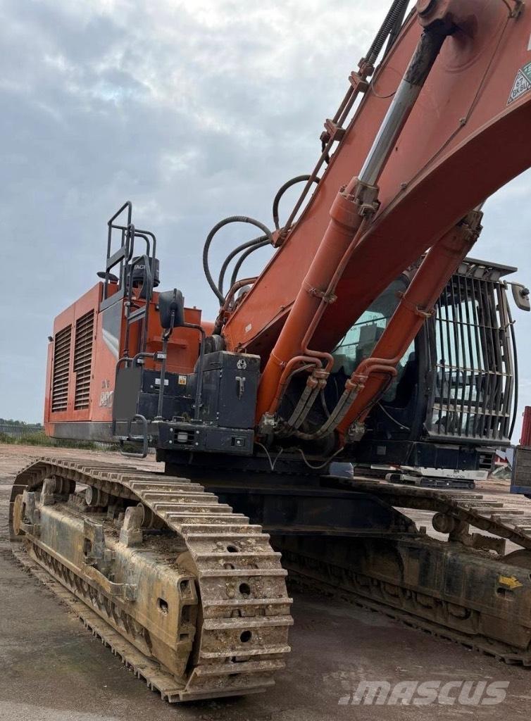 Hitachi ZX 890 LC H Kāpurķēžu ekskavatori